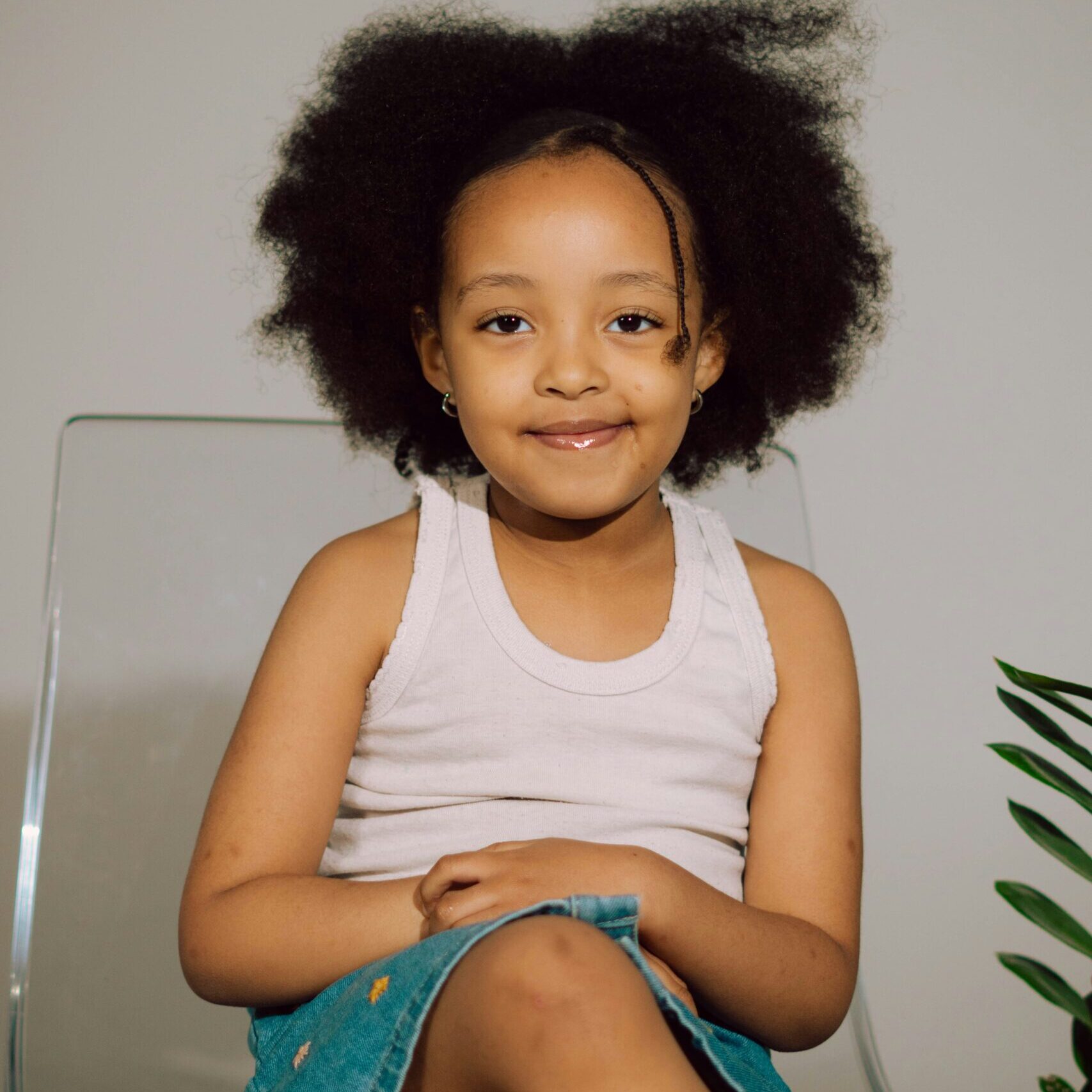 Confident kid Confident Kid, Photo by Christian Agbede on Unsplash